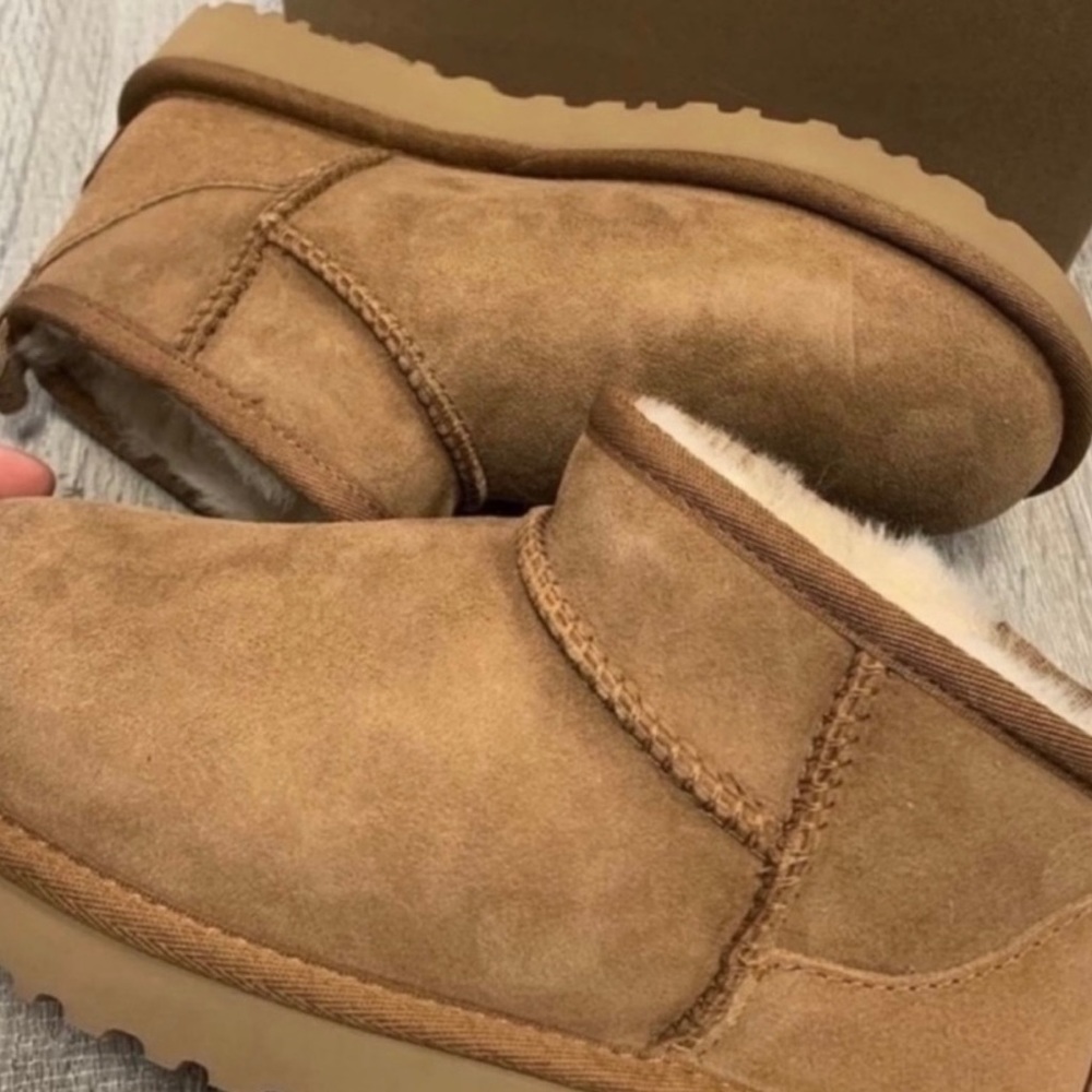 Ugg Ultra Mini in Chesnut